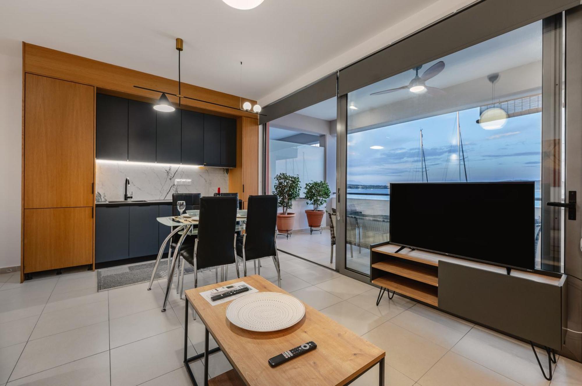 Ionis Seafront Suite Preveza Eksteriør billede